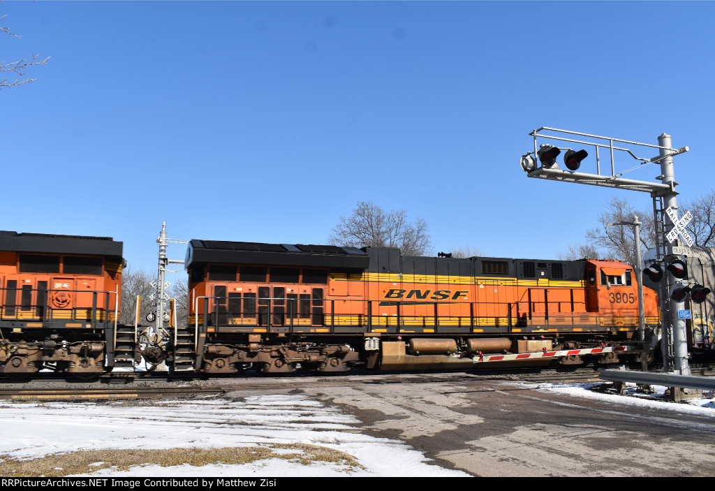 BNSF 3905